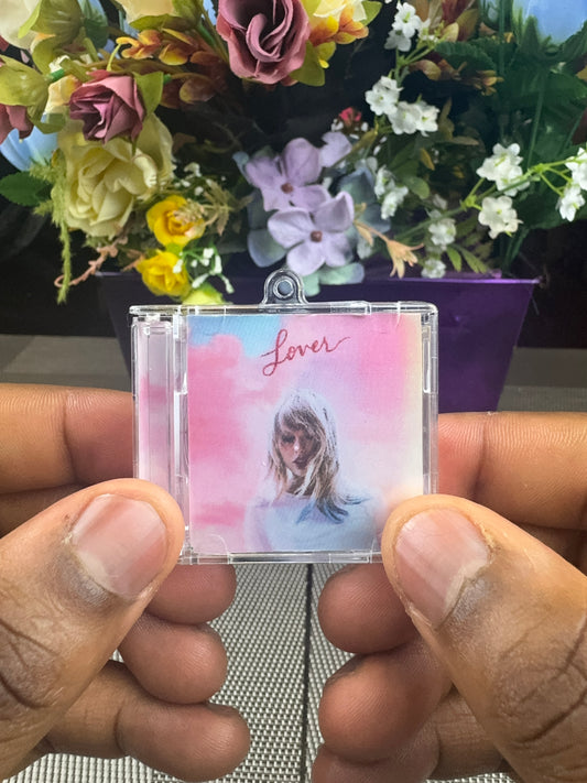 Taylor Swift - Lover NFC Tag